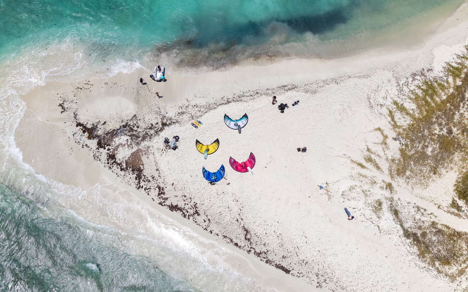 Caribbean 2027 — The Grenadines